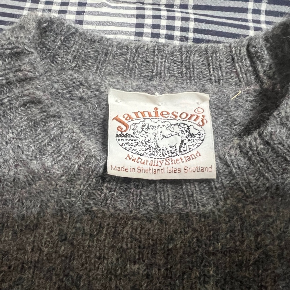 Jamiesons 100% Shetland Wool Sweater Small